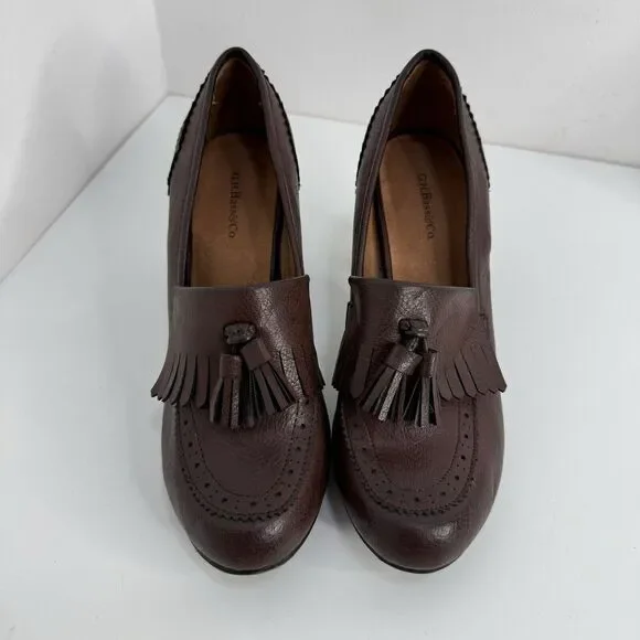 GH Bass & Co. Block Heels Women's 7 M Pumps SlipOn Shoes Kiltie Tassels Academia - Picture 3 of 8